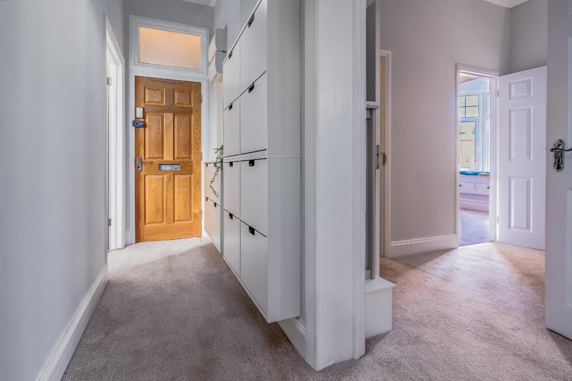 Modern Serviced Apartment: Views Of Village Center Bristol Eksteriør bilde